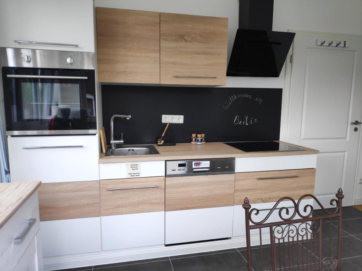 Mini-Apartment Ruhig Und Verkehrsguenstig In Berlim Exterior foto