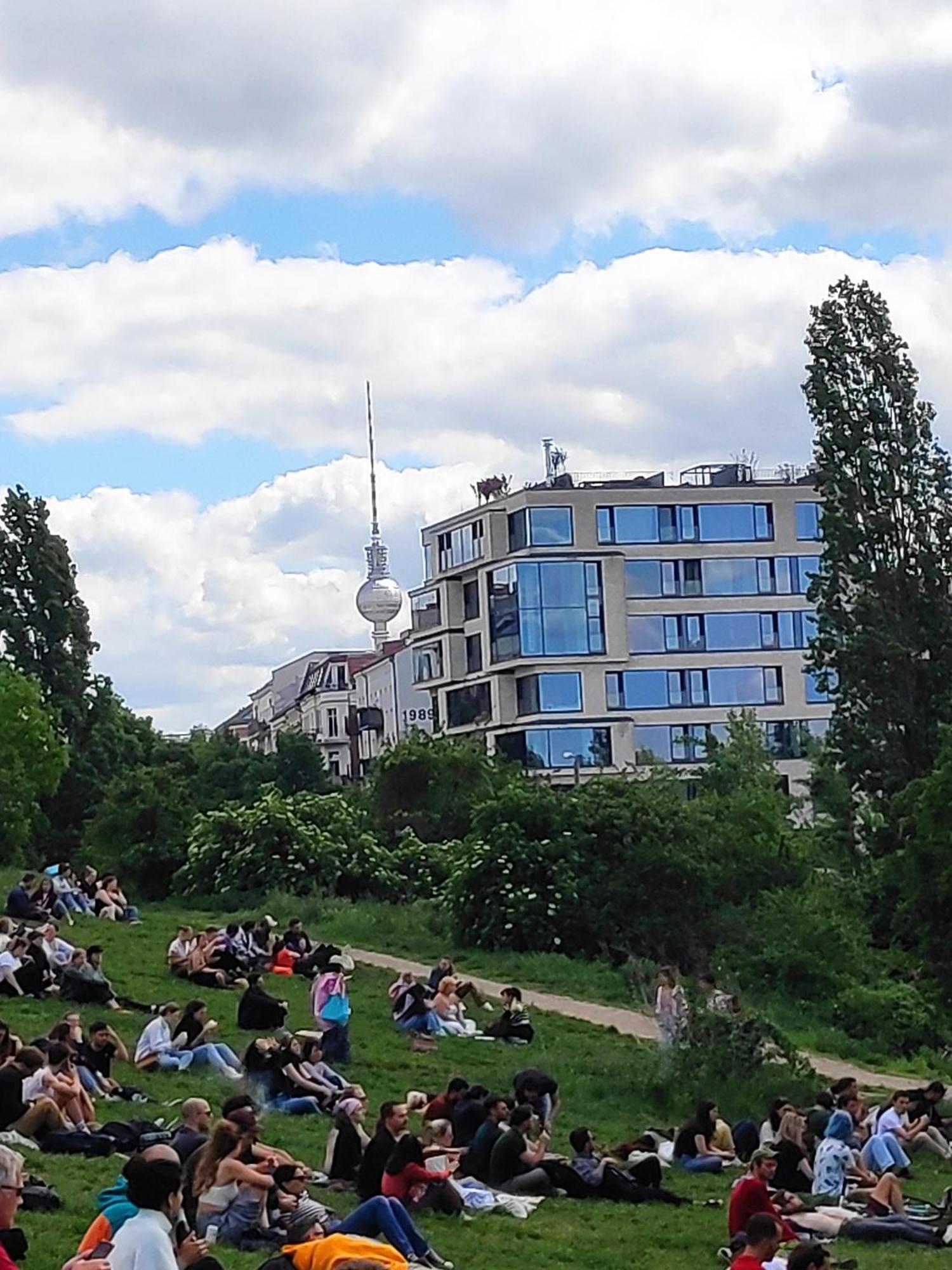 Mini-Apartment Ruhig Und Verkehrsguenstig In Berlim Exterior foto